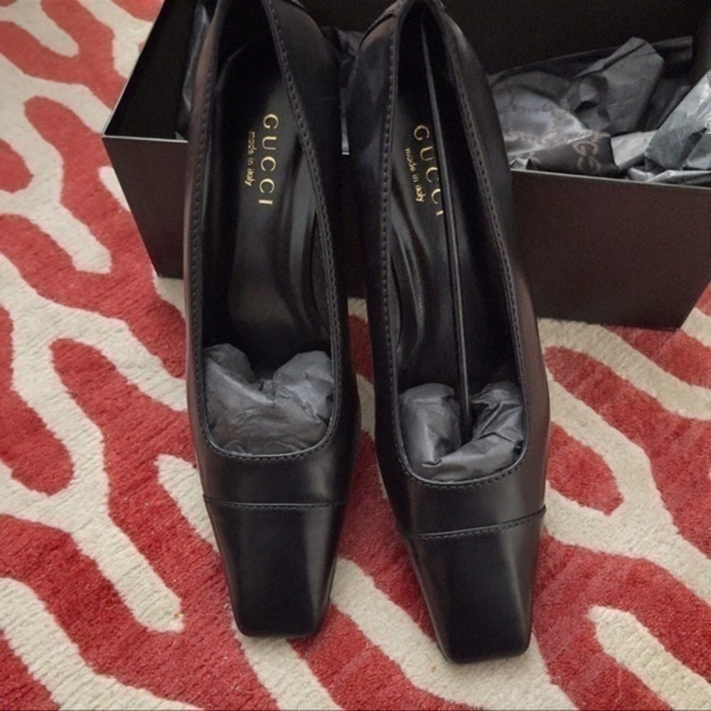 GUCCI Decollete Kitten Heels - Picture 3 of 9